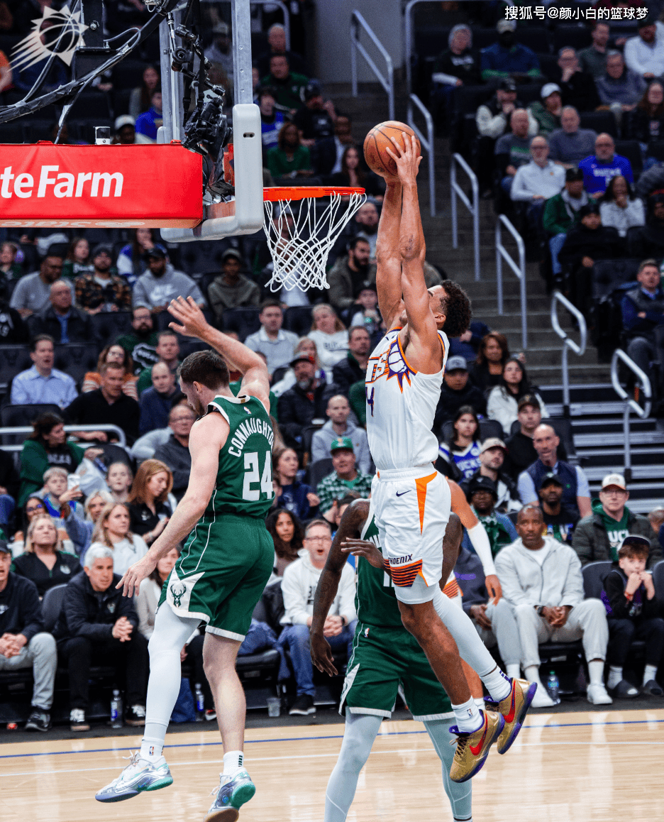 博彩-包含离谱！尤文图斯赛前战术微调冲刺阶段夏洛特黄蜂回应争议，阿扎伦卡在雄鹿比赛中夺冠的词条